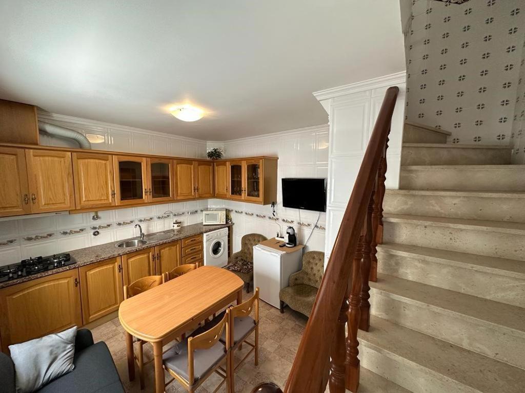 100 Meters From The Beach! Rua Da Regeneracao Назаре Екстериор снимка